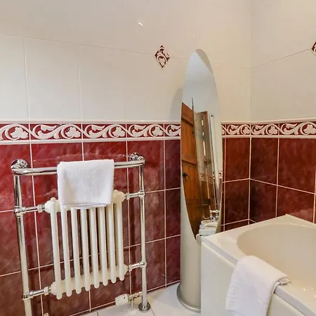 Groffa Crag ロウィック・グリーン