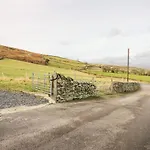 Groffa Crag Holiday home